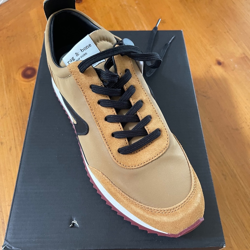 Rag and Bone Stylish Running Shoe/Sneaker